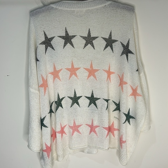 POL Slouchy Oversized Star Print Sweater Size Medium - Picture 16 of 16